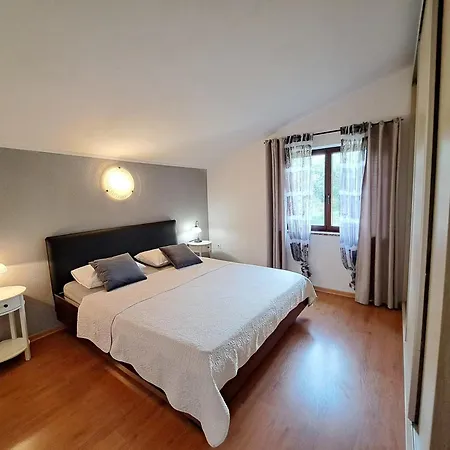 Apartman With Parking Space Fiorini, Novigrad - 6926 *