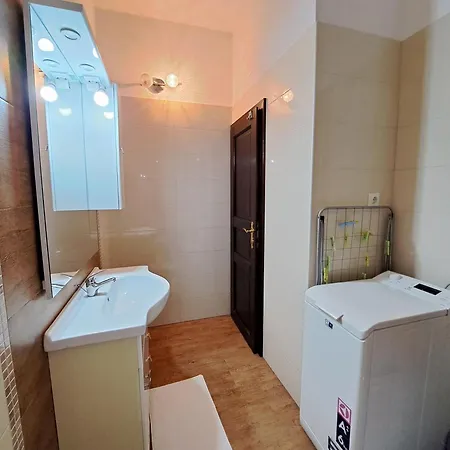 With A Parking Space Fiorini, Novigrad - 6926 Apartment