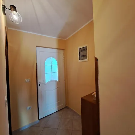 Apartment With A Parking Space Fiorini, Novigrad - 6926
