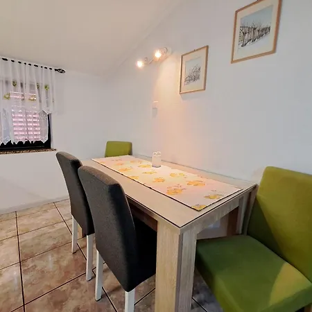 Apartment With Parking Space Fiorini, Novigrad - 6926 *